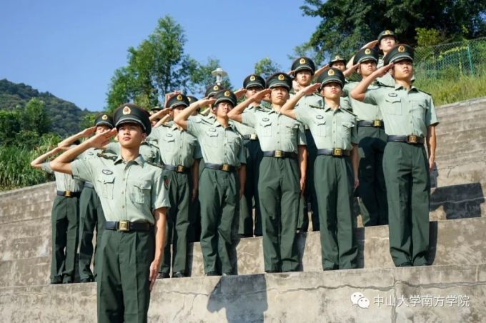 5b9872134e866.jpg 999.webp.jpg