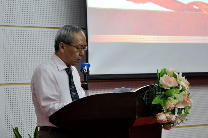 590c81a9512f7.JPG 电气与计算机工程学院杨智教授致辞.JPG