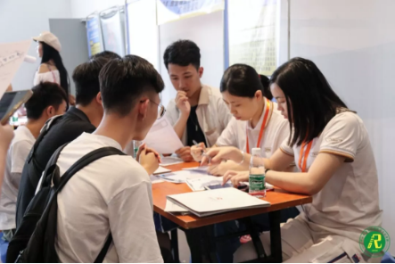 5d06f76f9fc21.png 2.png