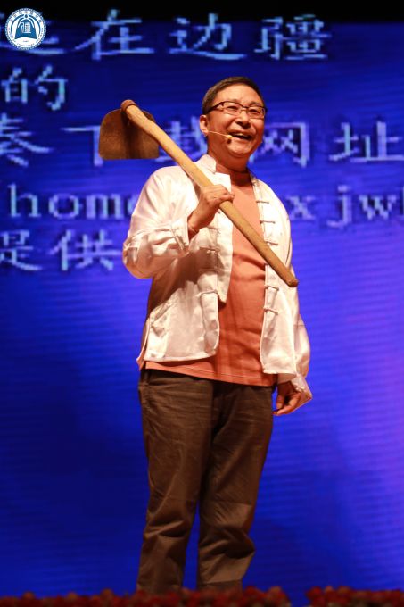 5a45aea62d3dc.JPG 孙立教授 - 副本.JPG