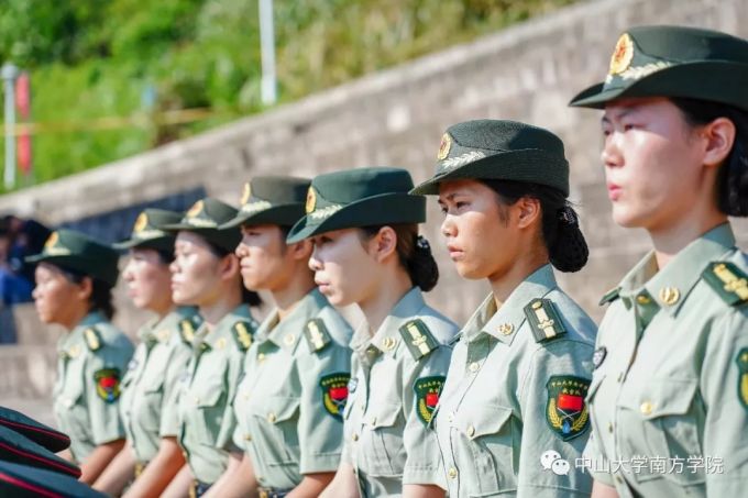 5b9871ee11dbf.jpg 8.webp.jpg