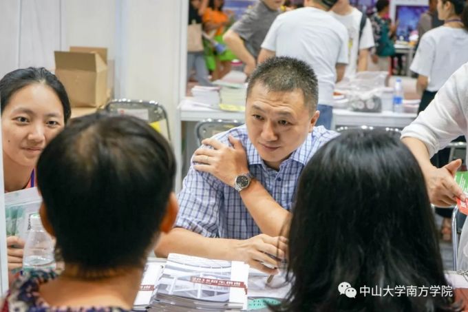 5b35a471a22db.jpg 640.webp (1).jpg