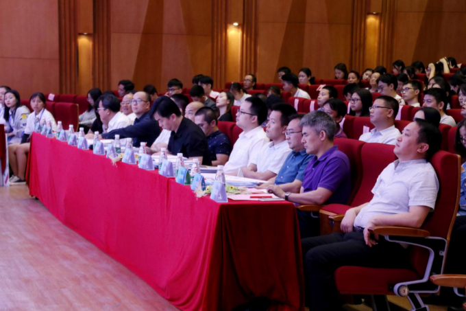 5db65fb52ae11.png 图片4.png