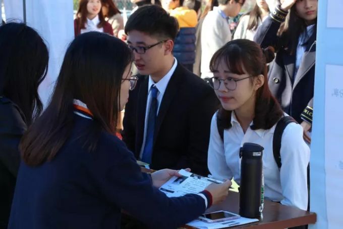 5a260e0e4ee07.jpg 5a260e0e4ee07.jpg